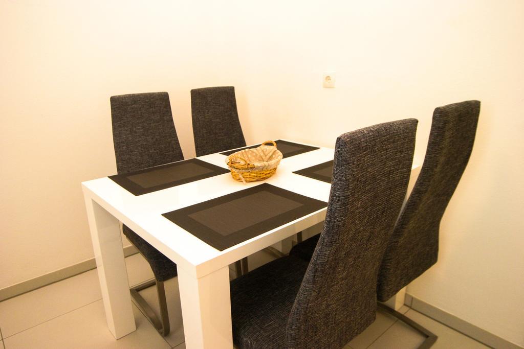 Exklusive Ferienwohnung Geisfeld Room photo